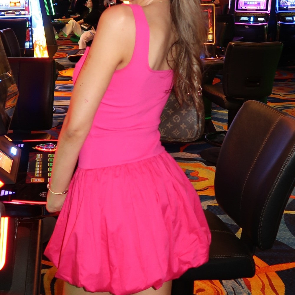 Cutout mini dress - Picture 4 of 4